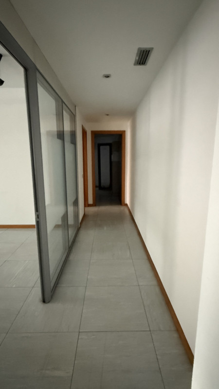 Quartiere FORCELLINI locale commerciale fronte strada.

- Facilmente adattabile alle esigenze di ...