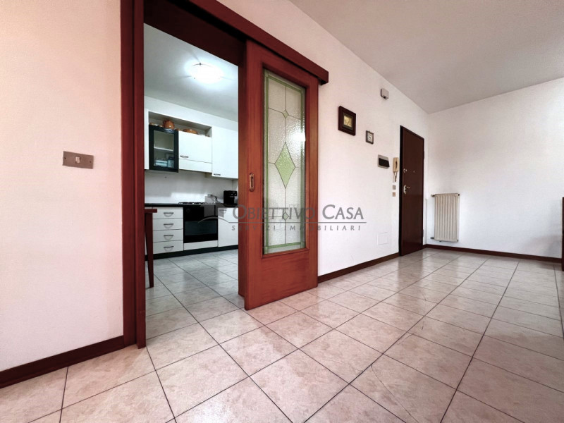 Rif. SAO159 - Saonara, in zona residenziale centrale e servita, proponiamo in vendita un appartam...