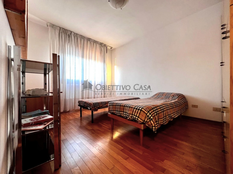 Rif. SAO165 - Saonara, in zona residenziale centrale e servita, proponiamo in vendita un appartam...