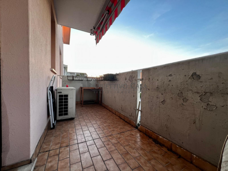 Rif. SAO165 - Saonara, in zona residenziale centrale e servita, proponiamo in vendita un appartam...