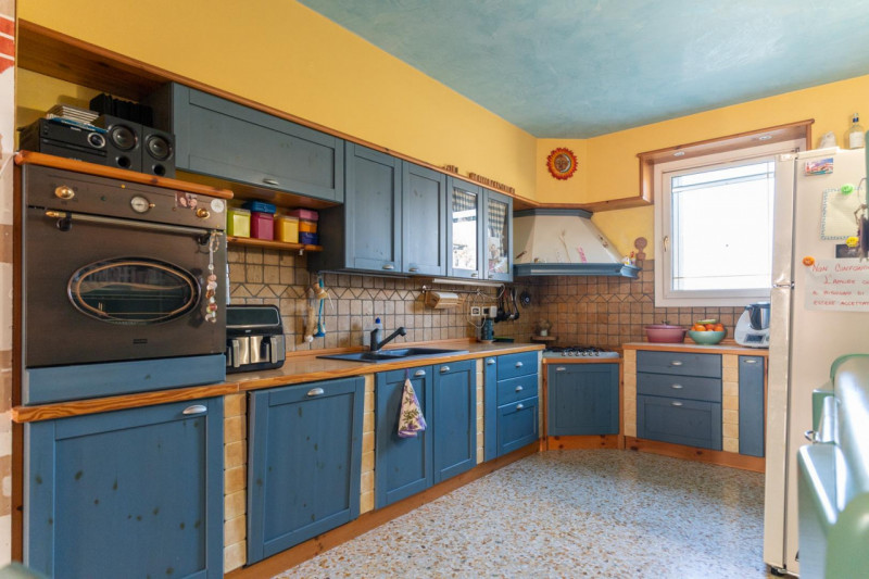 Bifamiliare su due piani di 70 mq ciascuno, zona Cogno di San Giorgio in Bosco, ideale per chi de...