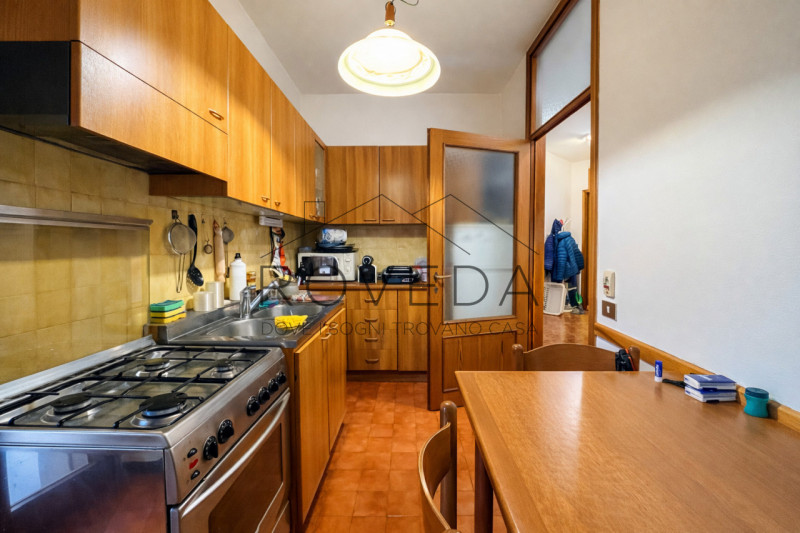 TREVISO - SANTA MARIA DEL ROVERE 

RIFERIMENTO: TV30

L'agenzia Roveda Immobiliare ha il piacere ...