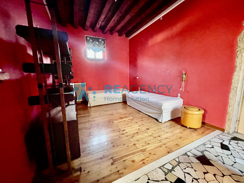 VALDAGNO CENTRO STORICO

Stai cercando un mini ristrutturato perfetto per un investimento?
Prezzo...