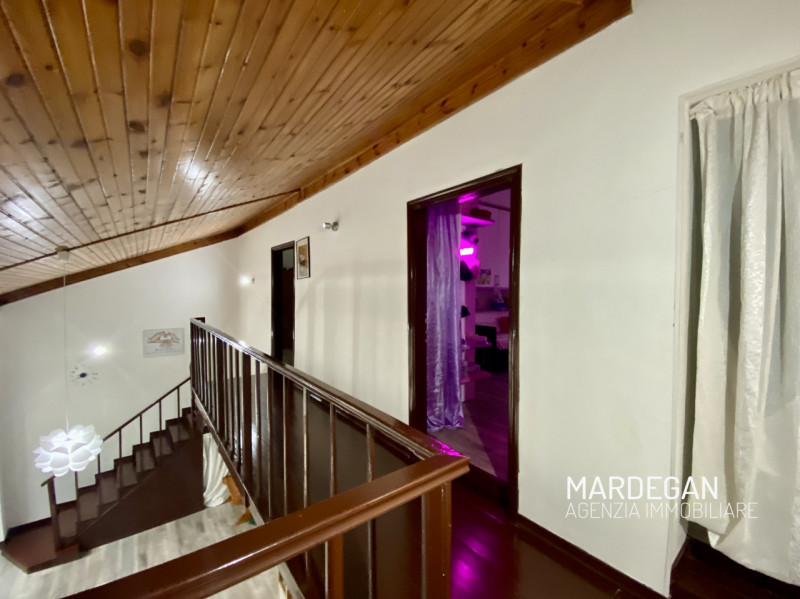 Proponiamo in esclusiva una vera opportunità nel cuore di Galliera Veneta: un' abitazione indipen...