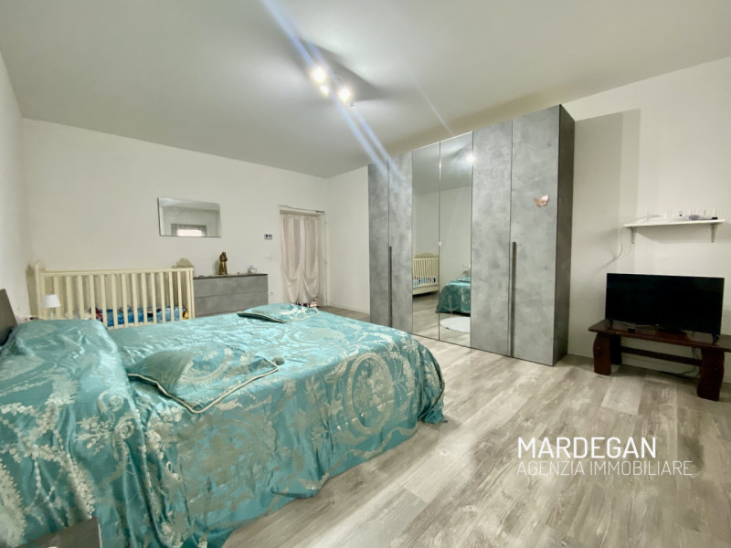 Proponiamo in esclusiva una vera opportunità nel cuore di Galliera Veneta: un' abitazione indipen...