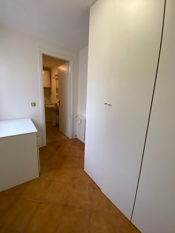 Centro Storico in Riviera Paleocapa Appartamentino arredato piano alto con ascensore luminoso dis...