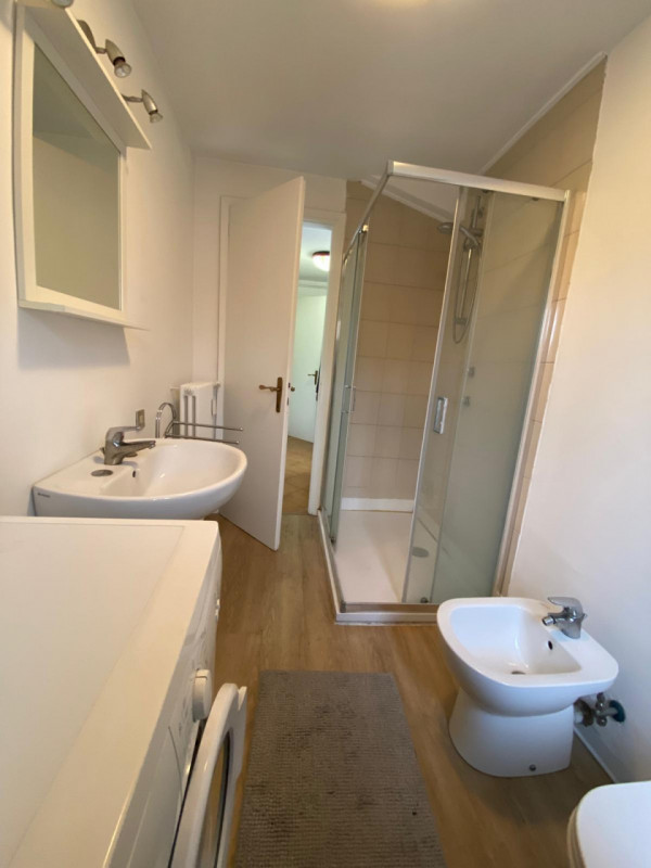 Centro Storico in Riviera Paleocapa Appartamentino arredato piano alto con ascensore luminoso dis...