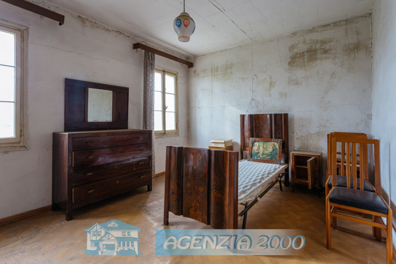 A BAGNOLI DI SOPRA LA CASA GIUSTA PER TE !!! SE VUOI RISTRUTTUARE UNA CASA SINGOLA DI CAMPAGNA CO...