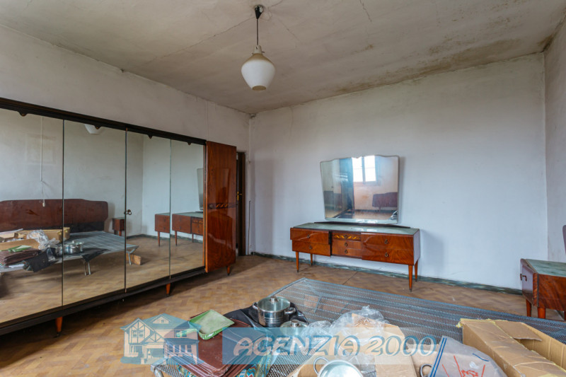 A BAGNOLI DI SOPRA LA CASA GIUSTA PER TE !!! SE VUOI RISTRUTTUARE UNA CASA SINGOLA DI CAMPAGNA CO...