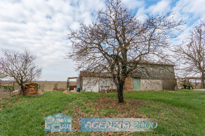 A BAGNOLI DI SOPRA LA CASA GIUSTA PER TE !!! SE VUOI RISTRUTTUARE UNA CASA SINGOLA DI CAMPAGNA CO...