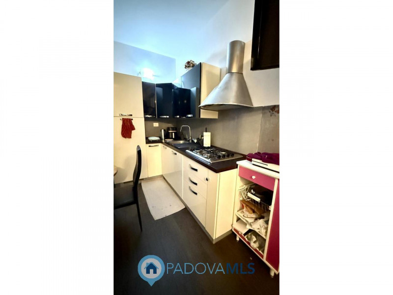 Immobile in esclusiva al Gruppo Padova MLS
Scopri questo grazioso MONOLOCALE AFFITTATO in zona SS...