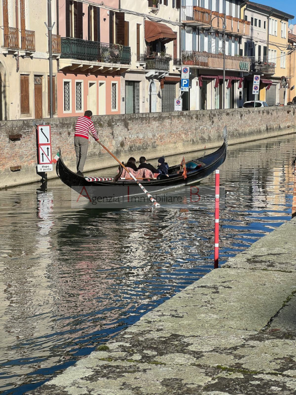 BATTAGLIA TERME - LA PICCOLA VENEZIA
Nel cuore di Battaglia Terme, in una posizione davvero sugge...