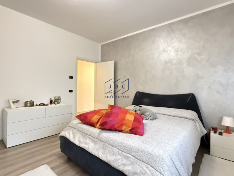 ODERZO - (TV)
A pochi minuti dal centro di Oderzo, nel quartiere di Colfrancui, proponiamo in ven...