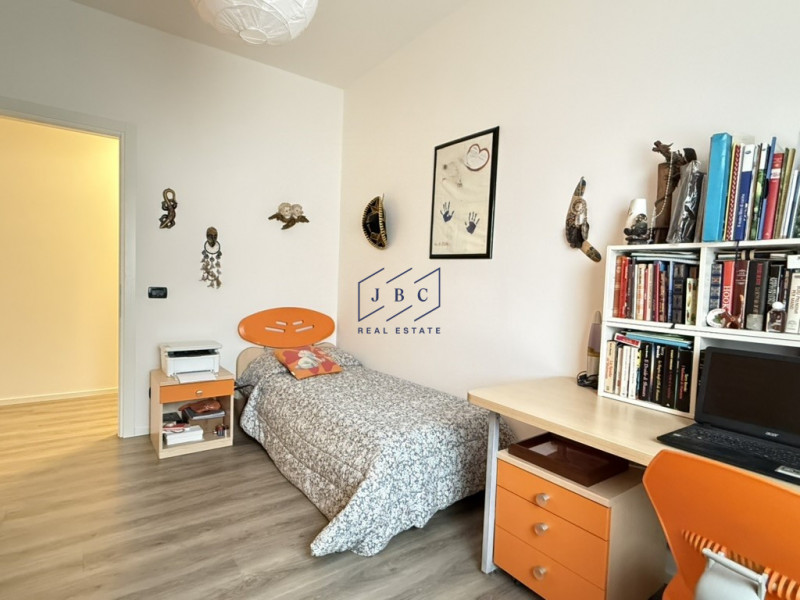 ODERZO - (TV)
A pochi minuti dal centro di Oderzo, nel quartiere di Colfrancui, proponiamo in ven...