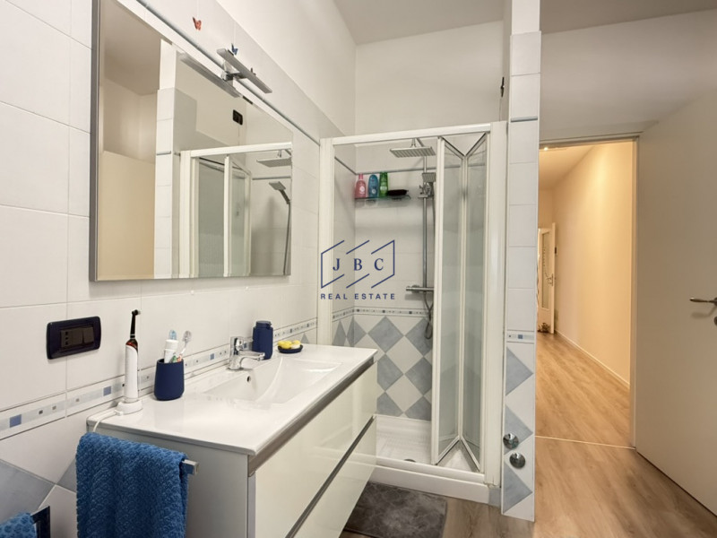 ODERZO - (TV)
A pochi minuti dal centro di Oderzo, nel quartiere di Colfrancui, proponiamo in ven...