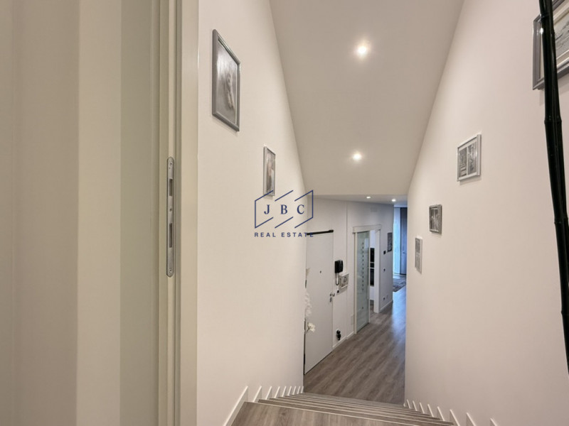 ODERZO - (TV)
A pochi minuti dal centro di Oderzo, nel quartiere di Colfrancui, proponiamo in ven...