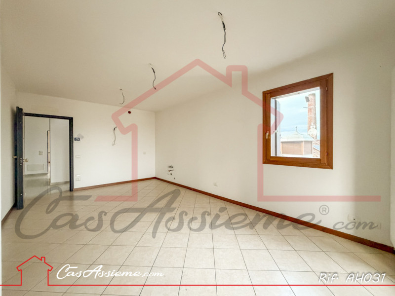 Rif. AH031
PARI AL NUOVO - ACCESSO MUTUO GREEN!
In un contesto residenziale tranquillo e ben cura...