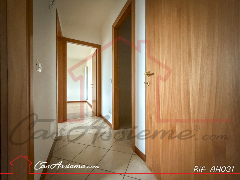 Rif. AH031
PARI AL NUOVO - ACCESSO MUTUO GREEN!
In un contesto residenziale tranquillo e ben cura...