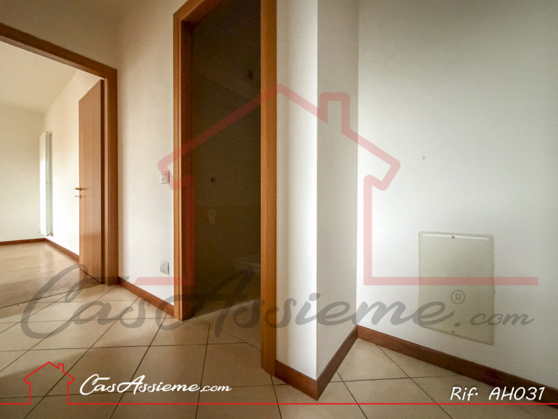 Rif. AH031
PARI AL NUOVO - ACCESSO MUTUO GREEN!
In un contesto residenziale tranquillo e ben cura...