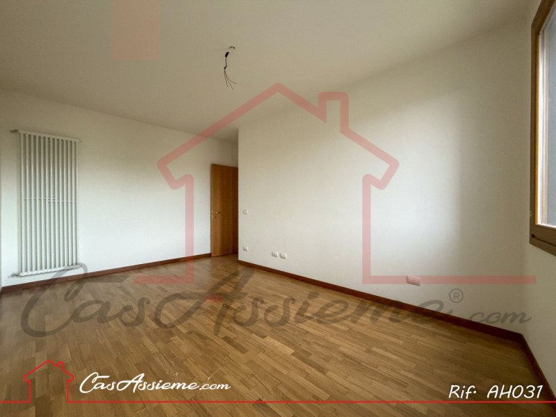 Rif. AH031
PARI AL NUOVO - ACCESSO MUTUO GREEN!
In un contesto residenziale tranquillo e ben cura...