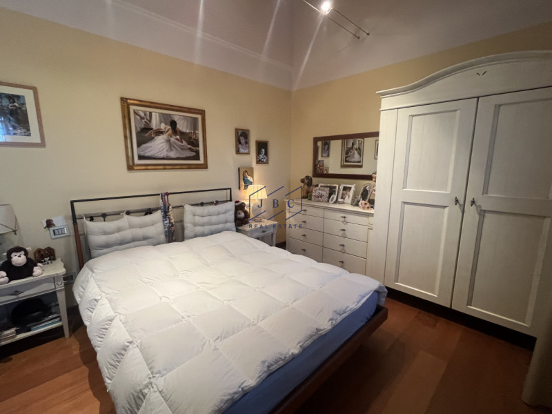 VAZZOLA (TV) - TEZZE

A soli 15 minuti da Conegliano, immersa nella tranquillità e circondata dal...