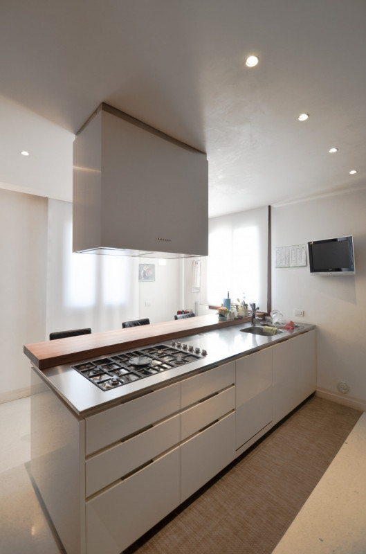 Nel pieno centro di Monselice, in posizione di assoluto rilievo e comodità a tutti i servizi, pro...