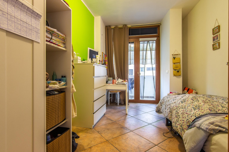 Scopri questo splendido appartamento quadrilocale situato nel tranquillo e ricercato quartiere di...