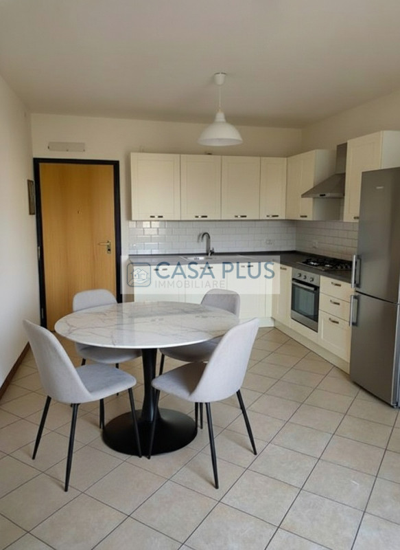 Rossano Veneto, inserito nel complesso residenziale La Filanda, in un contesto di recente costruz...