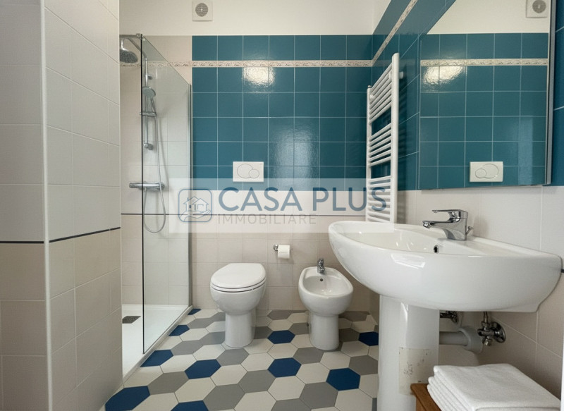 Rossano Veneto, inserito nel complesso residenziale La Filanda, in un contesto di recente costruz...