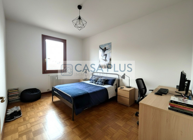 Rossano Veneto, inserito nel complesso residenziale La Filanda, in un contesto di recente costruz...