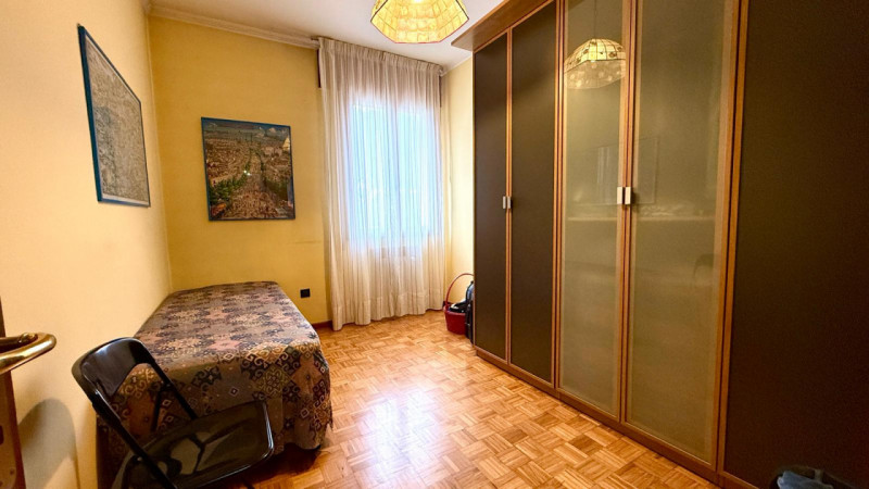 ARCELLA SAN CARLO 
APPARTAMENTO CHE PUO' ESSERE ABITATO ANCHE DA SUBITO, SENZA GARAGE.
Via Saetta...