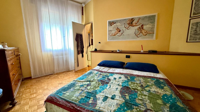 ARCELLA SAN CARLO 
APPARTAMENTO CHE PUO' ESSERE ABITATO ANCHE DA SUBITO, SENZA GARAGE.
Via Saetta...