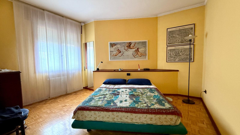 ARCELLA SAN CARLO 
APPARTAMENTO CHE PUO' ESSERE ABITATO ANCHE DA SUBITO, SENZA GARAGE.
Via Saetta...