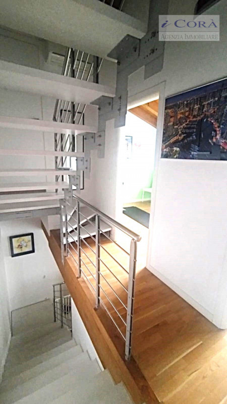 Vescovana Stanghella Villa Casa a schiera, di recente realizzo, sviluppata su tre livelli con gia...