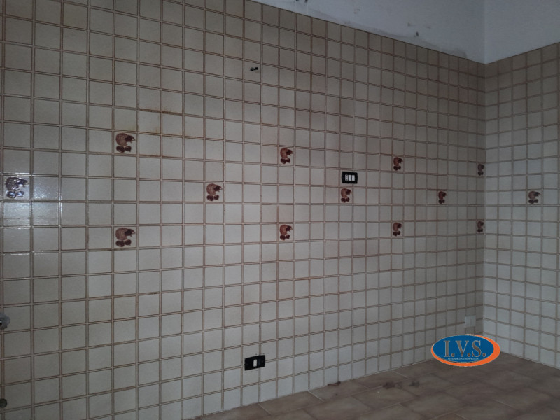 MONTEGALDELLA (VI): In quartiere residenziale proponiamo appartamento TRICAMERE in quadrifamiliar...