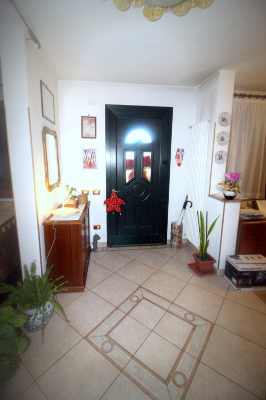 CASA SINGOLA A PONTEROTTO €.450.000 - rif.RP-PO475

Scoprite questa splendida casa singola terrat...