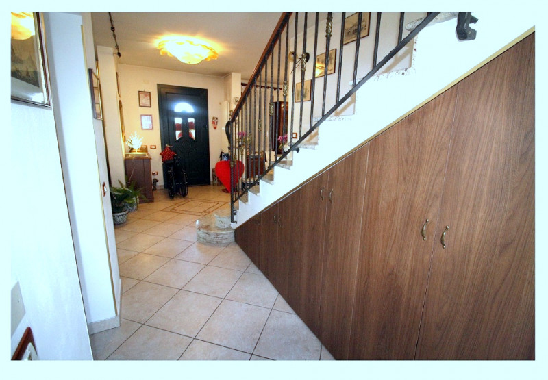 CASA SINGOLA A PONTEROTTO €.450.000 - rif.RP-PO475

Scoprite questa splendida casa singola terrat...