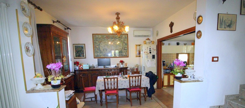 CASA SINGOLA A PONTEROTTO €.450.000 - rif.RP-PO475

Scoprite questa splendida casa singola terrat...