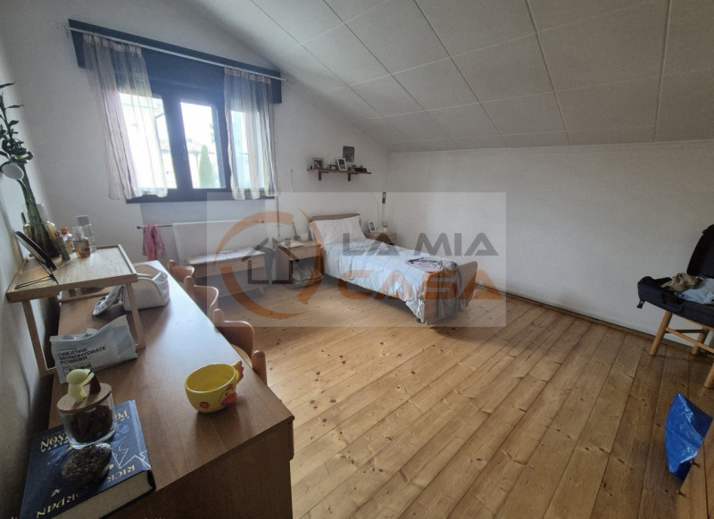 LEGNARO - Abitazione semindipendente per 3 studentesse. Dispone di soggiorno con angolo cottura, ...