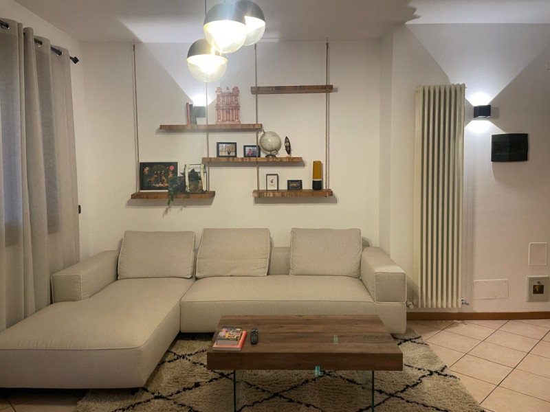 UBICAZIONE E CONTESTO
L’immobile è situato a Torri di Quartesolo, in un contesto tranquillo e ben...