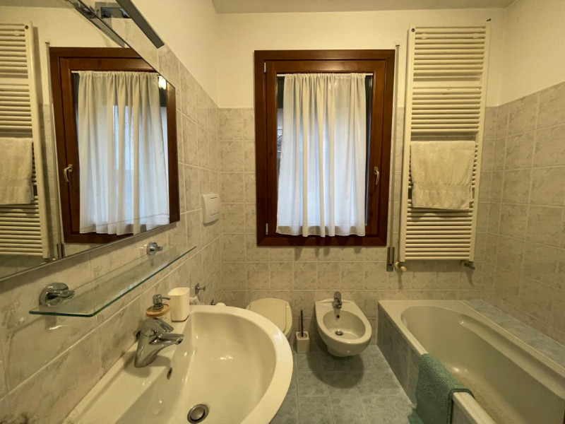 UBICAZIONE E CONTESTO
L’immobile è situato a Torri di Quartesolo, in un contesto tranquillo e ben...