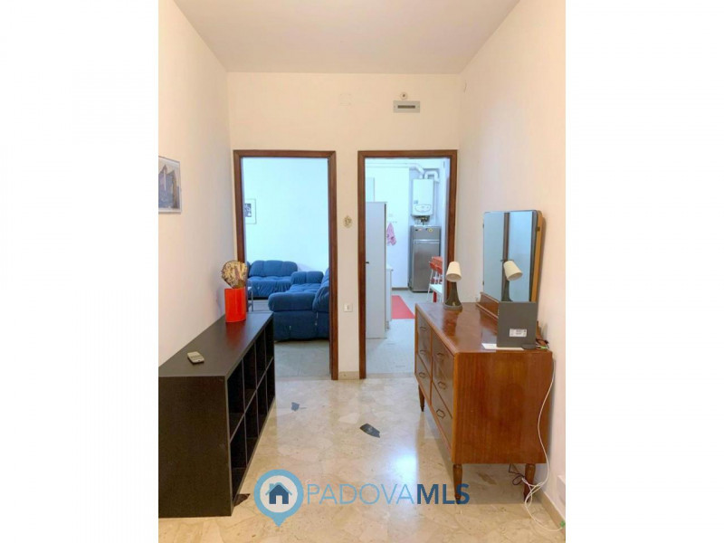 Immobile in esclusiva al Gruppo Padova MLS

PIAZZE – 2 CAMERE PER INVESTIMENTO €.265.000

Nel cuo...