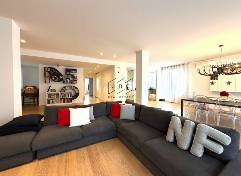 MOTTA DI LIVENZA - (TV)
Nel centro di Motta di Livenza (TV), proponiamo in esclusiva questo strao...