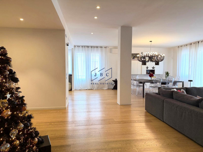 MOTTA DI LIVENZA - (TV)
Nel centro di Motta di Livenza (TV), proponiamo in esclusiva questo strao...