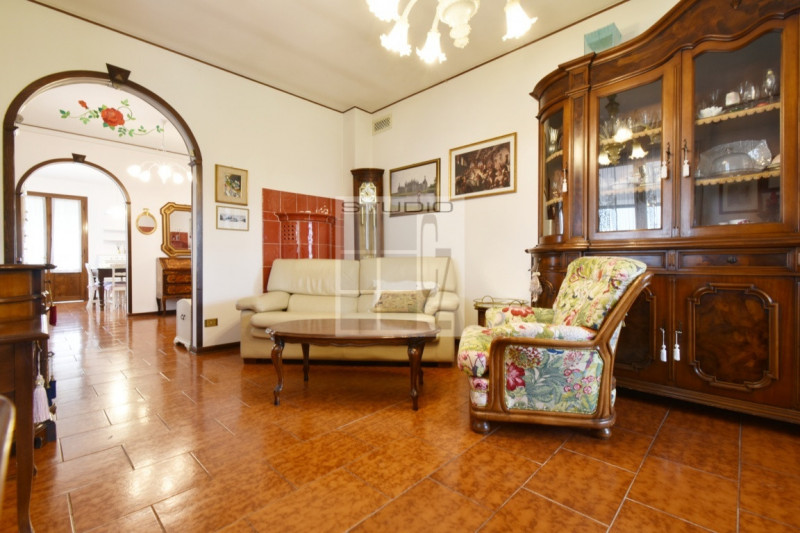 Ti presentiamo la tua prossima casa!

In centro a Piombino Dese proponiamo in vendita l'abitazion...