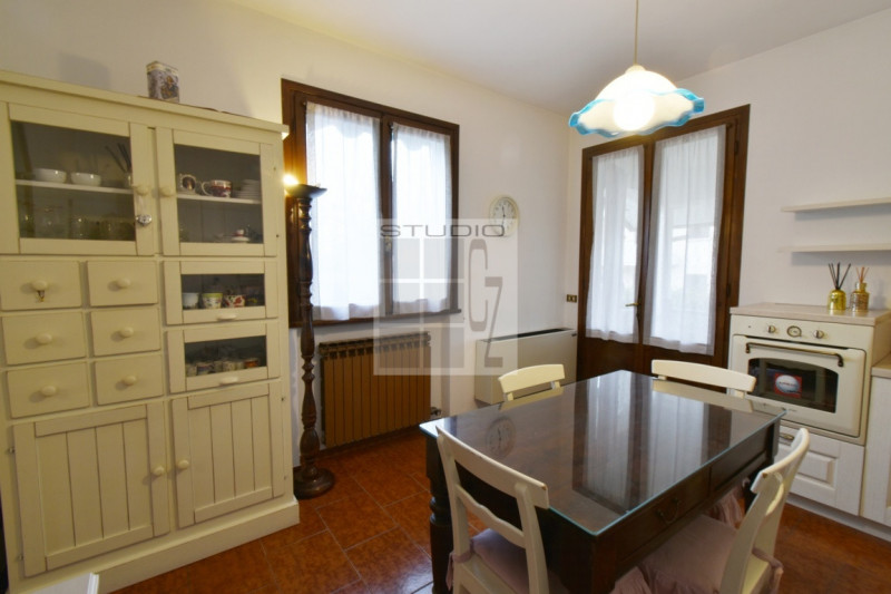 Ti presentiamo la tua prossima casa!

In centro a Piombino Dese proponiamo in vendita l'abitazion...