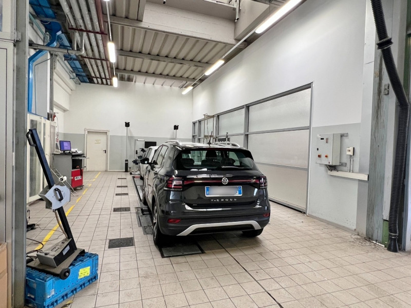 IN LOCAZIONE A VICENZA OVEST, ZONA FIERA - COMPLESSO COMMERCIALE - DIREZIONALE - ARTIGIANALE - RI...