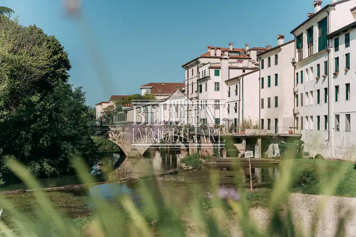 CENTRO STORICO: In contesto centralissimo ma non in ztl proponiamo in locazione un mini appartame...