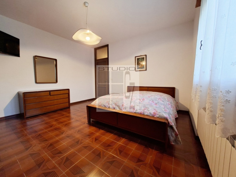 ECCO LA CASA CHE STAVI CERCANDO!!!

A Trebaseleghe proponiamo in vendita soluzione SEMI - INDIPEN...