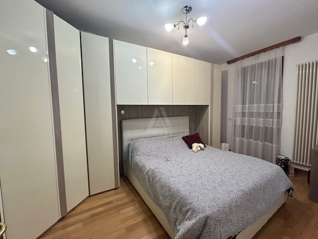 L'Agenzia Immobiliare IRIS propone in vendita luminoso trilocale in zona residenziale ad Albaredo...